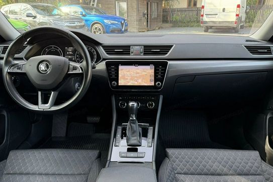 Skoda Superb 2.0 TDI 4x4 Style DSG