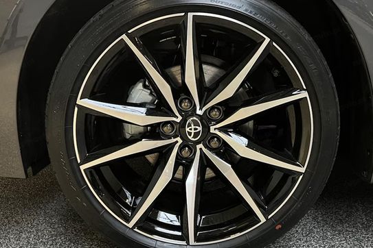 Toyota Corolla GR Sport 2.0 Hybrid Dynamic Force