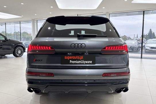 Audi Q7 SQ7 TFSI quattro