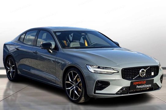 Volvo S60 T8 AWD Plug-In Hybrid Polestar Engineered