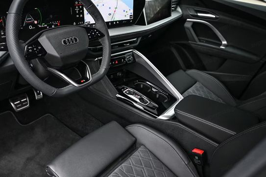 Audi Q5 e-Hybrid quattro S line