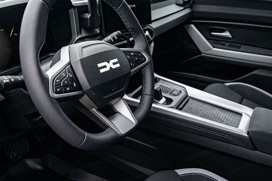 Dacia Bigster Journey 1.8 Full Hybrid