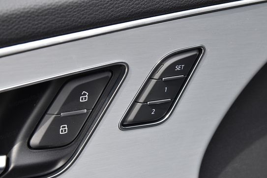 Audi Q7 55 TFSI e quattro S Line