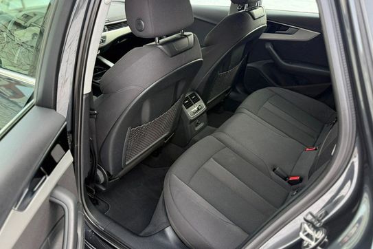 Audi A4 Avant 35 TFSI