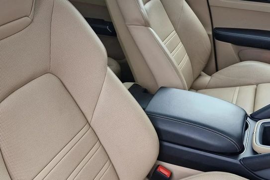 Porsche Cayenne E-Hybrid Platinum Edition