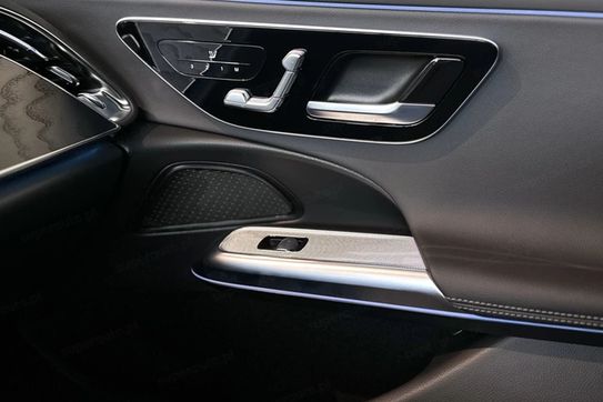 Mercedes Klasa E 300 e 4-Matic AMG