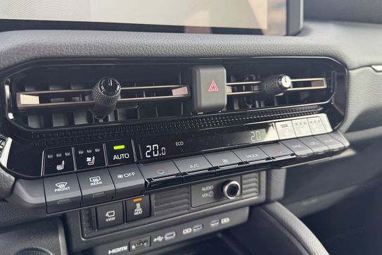 Toyota Land Cruiser Executive 2.8 MHEV