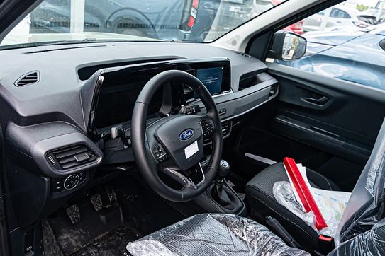 Ford Transit Courier Trend L1H1