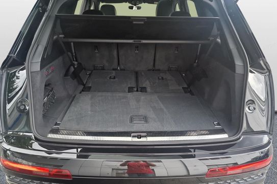 Audi Q7 50 TDI quattro S Line