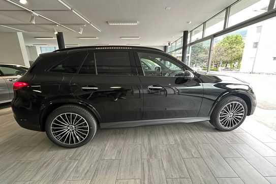 Mercedes GLC 220 d  4-Matic AMG Line