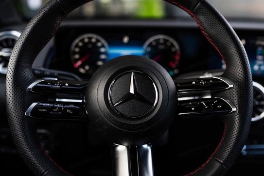 Mercedes GLB 220 4MATIC AMG Line