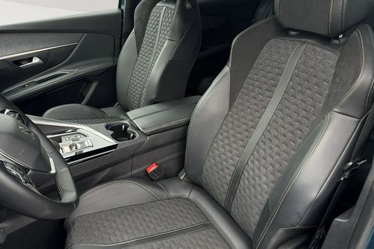 Peugeot 3008 1.6 PureTech Hybrid PHEV Road Trip S&S EAT8