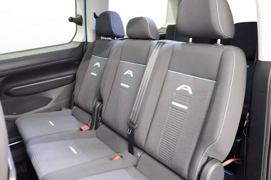 Ford Tourneo Connect Grand L2H1 Active PHEV A6