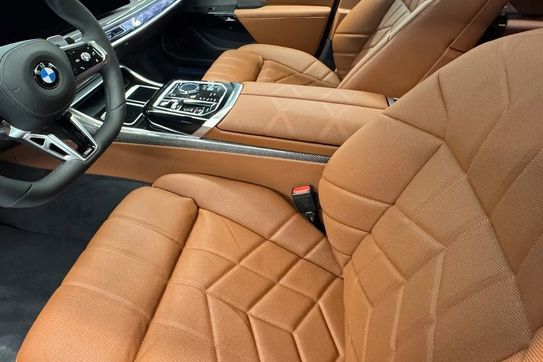 BMW Seria 7 740d xDrive M Sport