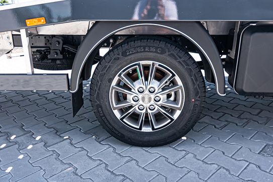 Iveco Daily 35S18 Hi-Matic Autolaweta