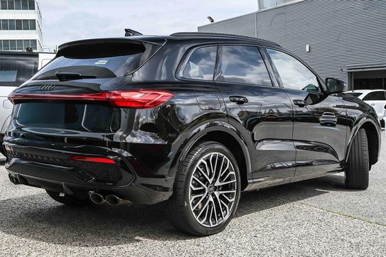Audi Q5 SQ5 TFSI quattro