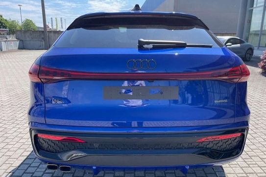 Audi Q5 TDI quattro S line Sportback