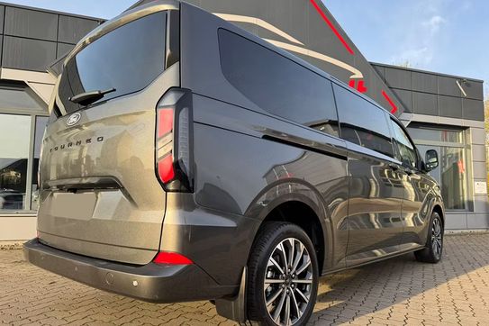 Ford Tourneo Custom 320 L2 Titanium A8