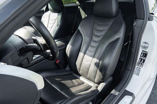 BMW Seria 8 840I Xdrive