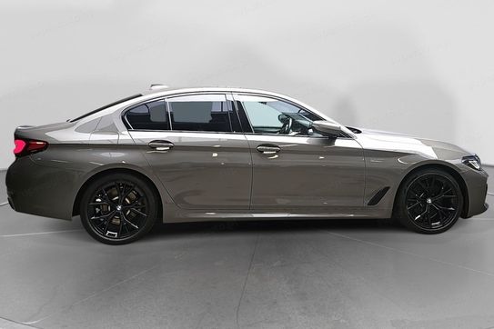 BMW Seria 5 520d xDrive M Sport