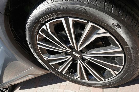 Geely Starray EM-i 1.5 PHEV Max