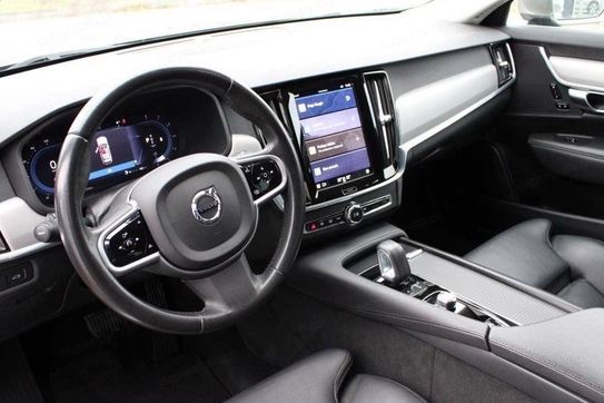 Volvo V90 B4 D Momentum