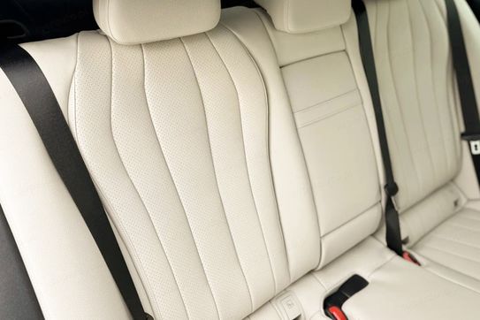 Mercedes Klasa E 220 d 4-Matic AMG