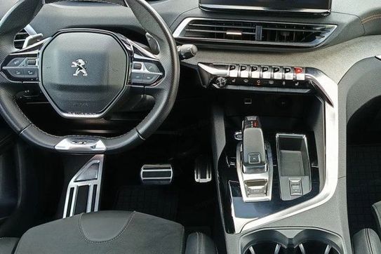 Peugeot 3008 1.6 PureTech GT Pack S&S EAT8