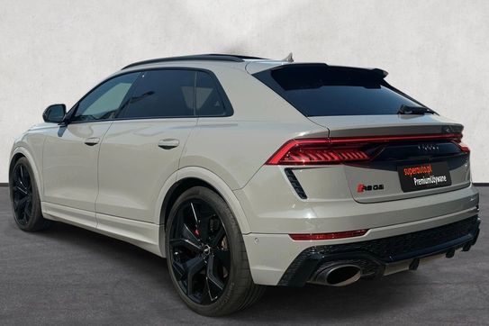 Audi Q8 RS TFSI quattro