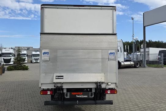 Iveco Daily 35C16 Kontener 8EP + Winda