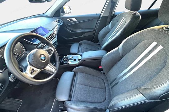 BMW Seria 1 118i Sport Line Shadow
