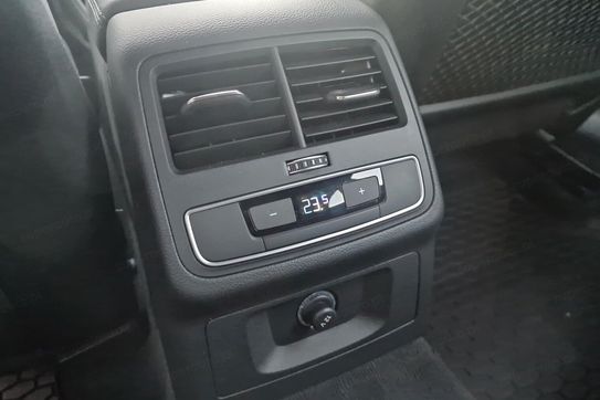 Audi A4 Avant 40 TFSI S Line