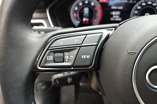 Audi A4 40 TFSI Advanced