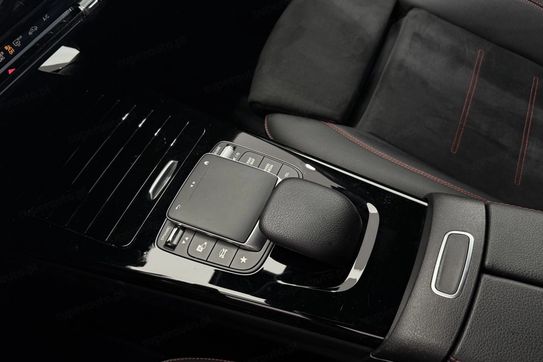Mercedes CLA 180 AMG Line 7G-DCT