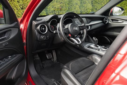 Alfa Romeo Stelvio 2.0 Turbo Veloce Q4 aut