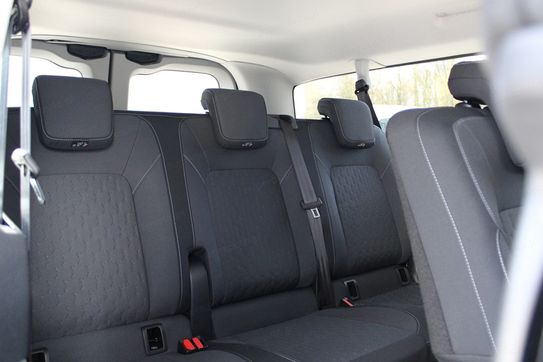Ford Transit Custom Kombi M1 320 L2H1 Limited A8