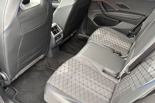 Volkswagen Tayron 2.0 TDI SCR 4Mot. R-Line Plus DSG