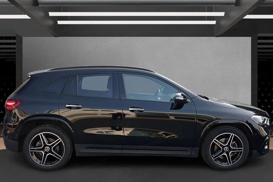 Mercedes GLA 220 mHEV 4-Matic AMG Line 8G-DCT