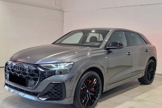 Audi Q8 TFSI e quattro