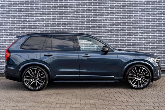 Volvo XC90 B5 AWD Ultra Dark 7os