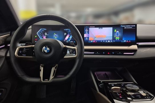 BMW Seria 5 540d xDrive mHEV M Sport aut