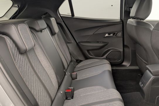 Peugeot 2008 ALLURE 1.2 PureTech