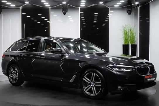 BMW Seria 5 520d mHEV Luxury Line sport-aut