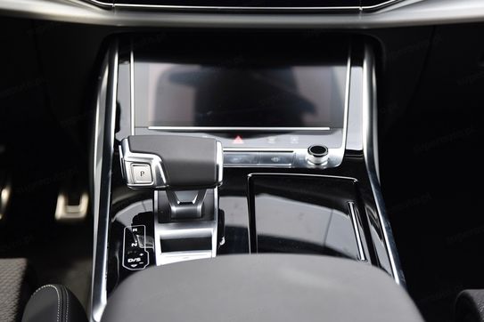 Audi Q8 45 TDI quattro