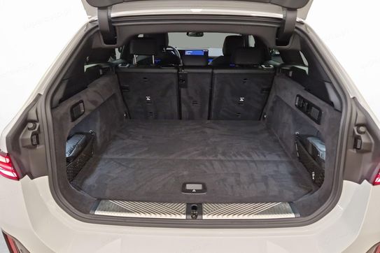 BMW Seria 5 520d xDrive mHEV aut