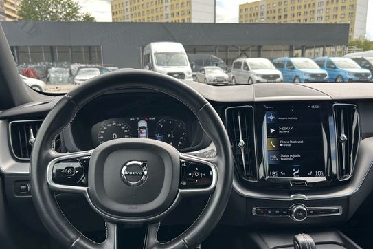 Volvo XC60 B4 D AWD R-Design