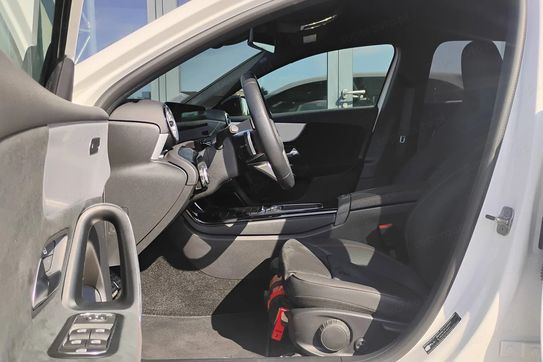 Mercedes Klasa A 200 AMG Line 7G-DCT