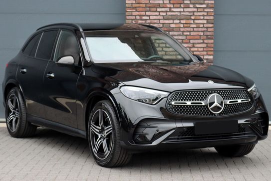 Mercedes GLC 300  4-Matic AMG Line