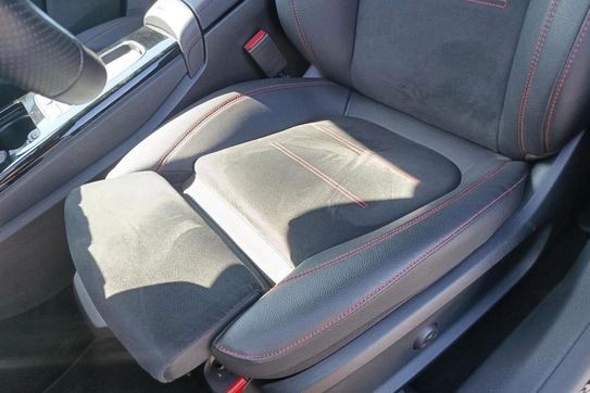 Mercedes CLA 200 mHEV AMG Line 7G-DCT