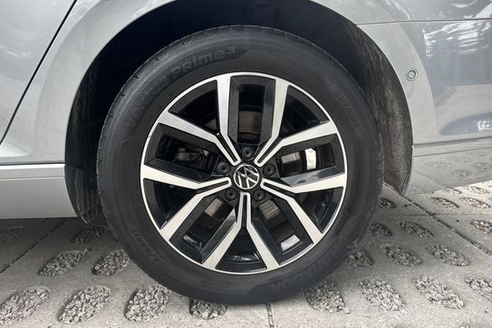 Volkswagen Passat Business 1.5 TSI EVO DSG